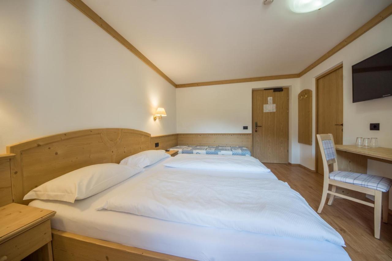 Garni Miriam Hotel La Villa  Exterior photo